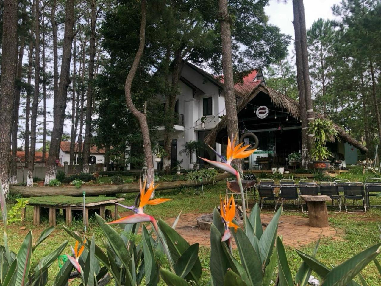 S'Nghe Homestay Mang Den Kon Von Kla Bagian luar foto