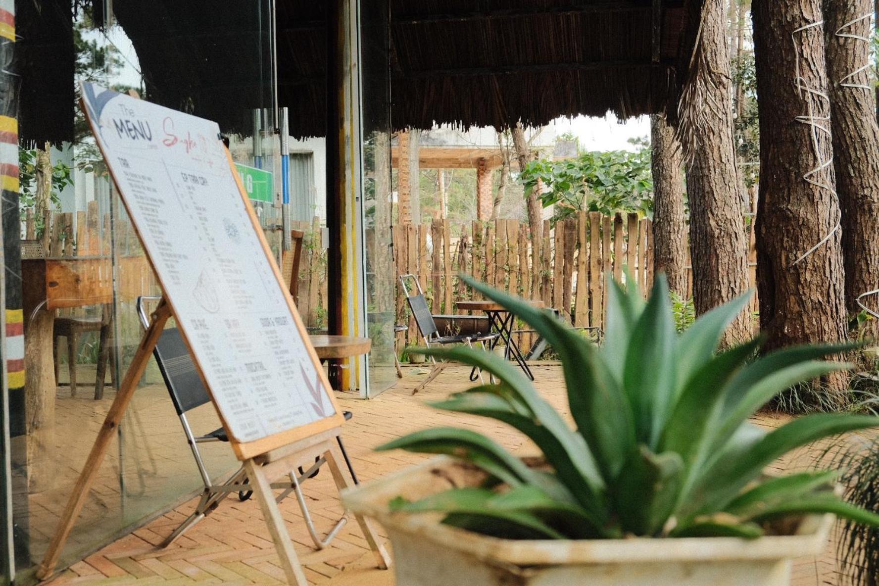 S'Nghe Homestay Mang Den Kon Von Kla Bagian luar foto
